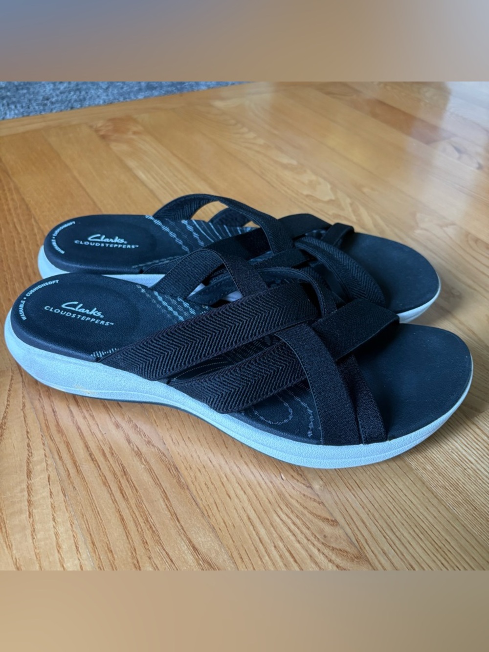 Clarks Cloudsteppers Sandals Mira Isle Black slide Strappy Cushion womens Sz 11M